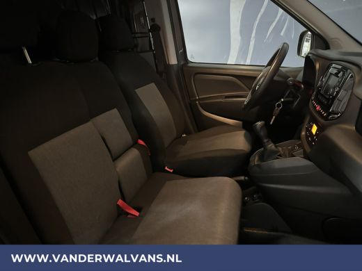 Fiat Dobló Cargo 1.3 MJ L1H1 Euro6 Airco | 3-Zits | Camera | Navigatie | Cruisecontrol | Parkeersensoren | Zijdeur... ActivLease financial lease