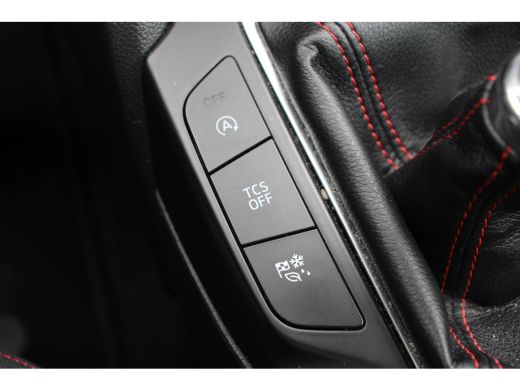 Ford Focus 1.0 EB Hybrid ST-Line NL-AUTO! | DEALER OH! | CAMERA | PARKEER SENS V+A | LED | CRUISE CONTROL | ... ActivLease financial lease
