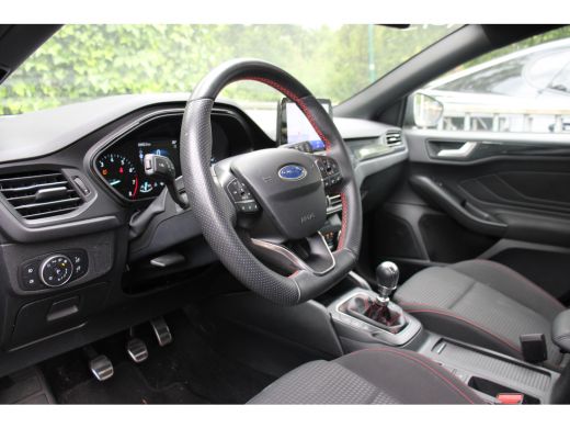Ford Focus 1.0 EB Hybrid ST-Line NL-AUTO! | DEALER OH! | CAMERA | PARKEER SENS V+A | LED | CRUISE CONTROL | ... ActivLease financial lease