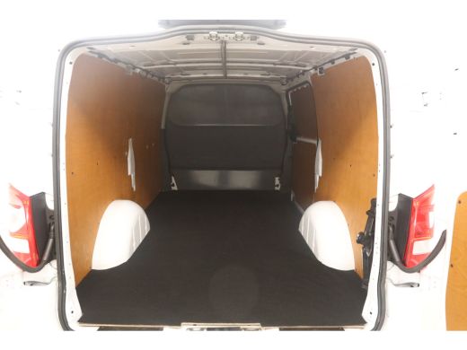 Mercedes-Benz Vito 114 CDI Lang Automaat Airco Cruise Camera Carplay Navigatie PDC Elektrpakket ActivLease financial lease