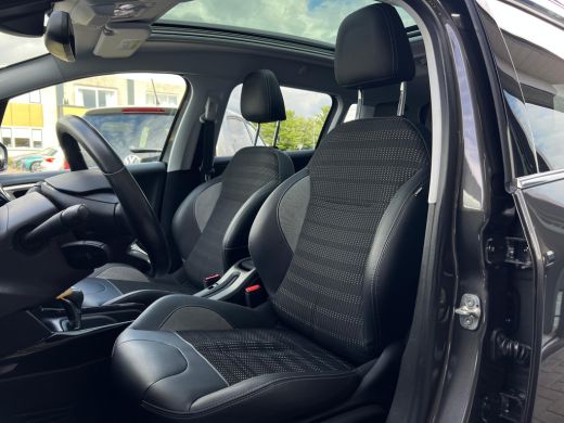 Peugeot 2008 1.2 PureTech Allure NL AUTO | PANO | AUTOMAAT | ActivLease financial lease