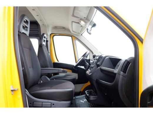 Peugeot Boxer 2.0 BlueHDI 130pk E6 L3H2 Premium D.C. Airco 11-2019 ActivLease financial lease