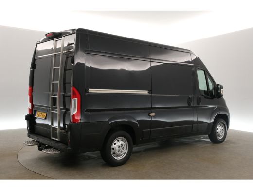 Peugeot Boxer 330 2.0 BlueHDI L2H2 Airco Camera Cruise Trekhaak 3 Persoons Ladder Parkeersensoren ActivLease financial lease