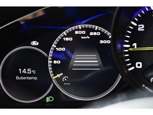 Porsche Panamera Sport Turismo 2.9 4 E-Hybrid Sport Design | Panoramadak | ACC | Bose | Sportuitlaat | 21'' Velgen... ActivLease financial lease