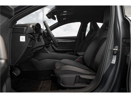 CUPRA Formentor 1.4 e-Hybrid Performance VZ 245pk | Carplay | Trekhaak | Camera | Elektr. klep ActivLease financial lease