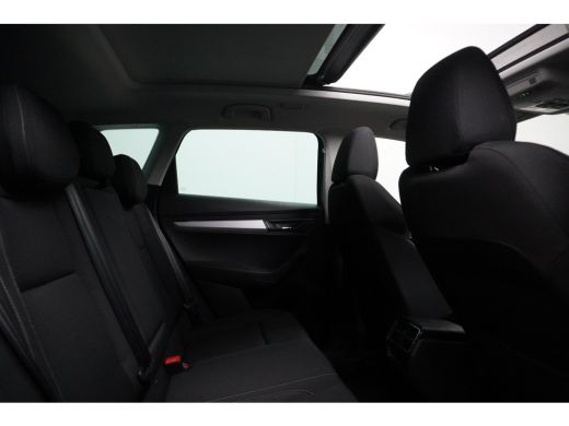 Skoda Karoq 1.5 TSI 150 pk ACT Business Edition 7-DSG | Achteruitrijcamera | Buitenspiegels elektrisch verste... ActivLease financial lease