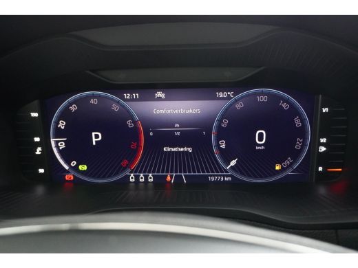 Skoda Karoq 1.5 TSI 150 pk ACT Business Edition 7-DSG | Achteruitrijcamera | Buitenspiegels elektrisch verste... ActivLease financial lease