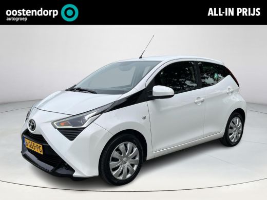 Toyota Aygo 1.0 VVT-i x-play | Navigatie | Bluetooth | Parkeercamera | Airco | Elektrische buitenspiegels | Toyota Aygo 1.0 VVT-i x-play | Navigatie | Bluetooth | Parkeercamera | Airco | Elektrische buitenspiegels |
