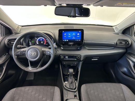 Toyota Yaris 1.5 Hybrid 115 Dynamic Comfort Pack | Parkeersensoren | Blindspot | Apple CarPlay | Rijklaarprijs... ActivLease financial lease