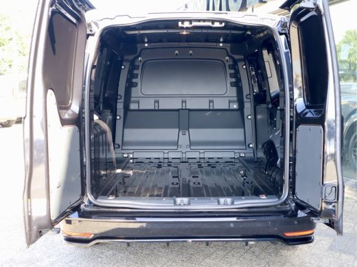 Volkswagen Caddy 2.0 TDI MAXTON STYLE BLACK EDITION ActivLease financial lease