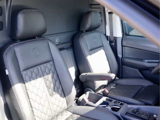 Volkswagen Caddy 2.0 TDI MAXTON STYLE BLACK EDITION ActivLease financial lease