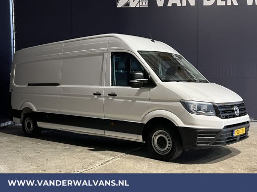 Volkswagen Crafter 2.0 TDI 141pk L4H3 L3H2 Euro6 ** Airco | 3000kg trekhaak | Cruisecontrol | Parkeersensoren Bijrij... ActivLease financial lease
