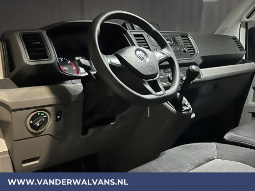 Volkswagen Crafter 2.0 TDI 141pk L4H3 L3H2 Euro6 ** Airco | 3000kg trekhaak | Cruisecontrol | Parkeersensoren Bijrij... ActivLease financial lease