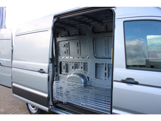 Volkswagen Crafter BPM VRIJ | 2.0 TDI 140 PK | Facelift MJ 25 | Camera | Trekhaak | Airco | Bank voor . ActivLease financial lease