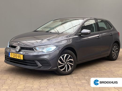 Volkswagen Polo 1.0 TSI Life Parkeersensoren V+A | Adaptieve Cruise | 15'' lichtmetaal | LED | Airco | Bluetooth ... Volkswagen Polo 1.0 TSI Life Parkeersensoren V+A | Adaptieve Cruise | 15'' lichtmetaal | LED | Airco | Bluetooth ...