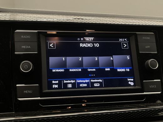 Volkswagen Polo 1.0 TSI Life Parkeersensoren V+A | Adaptieve Cruise | 15'' lichtmetaal | LED | Airco | Bluetooth ... ActivLease financial lease