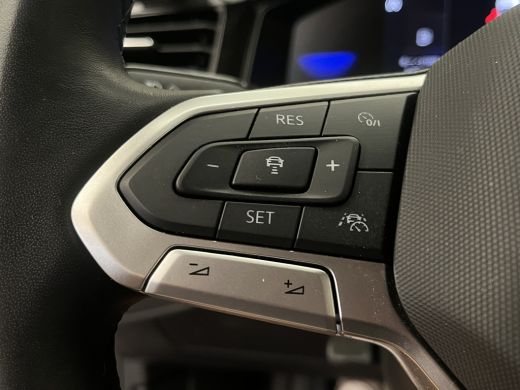 Volkswagen Polo 1.0 TSI Life Parkeersensoren V+A | Adaptieve Cruise | 15'' Lichtmetaal | LED | Airco | Bluetooth ... ActivLease financial lease