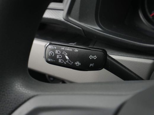 Volkswagen Transporter 2.0 TDI 90pk L1H1 26 Economy Business Navi via app Trekhaak Pdc Cruise ActivLease financial lease