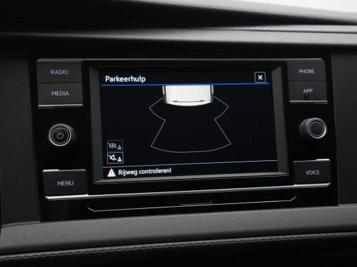 Volkswagen Transporter 2.0 TDI 90pk L1H1 26 Economy Business Navi via app Trekhaak Pdc Cruise ActivLease financial lease