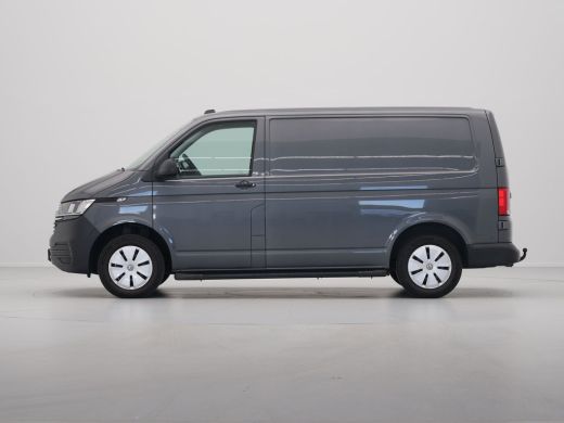 Volkswagen Transporter 2.0 TDI 90pk L1H1 26 Economy Business Navi via app Trekhaak Pdc Cruise ActivLease financial lease