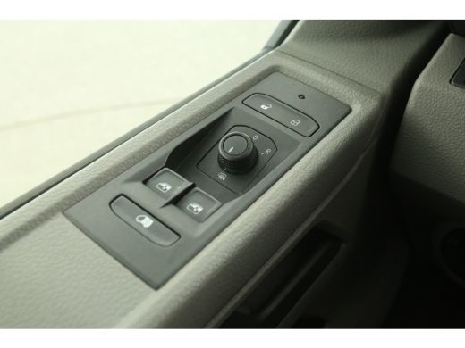 Volkswagen Transporter 2.0 TDI L1H1 | KOELWAGEN | Airco Camera Carplay Koelauto 3 Persoons Elektrpakket ActivLease financial lease