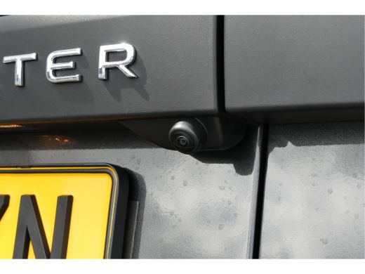 Volkswagen Transporter | Bulli | Black Edition | LED Matrix | DSG | App-Connect | ACC | Climate control | LM velgen 19" | ActivLease financial lease