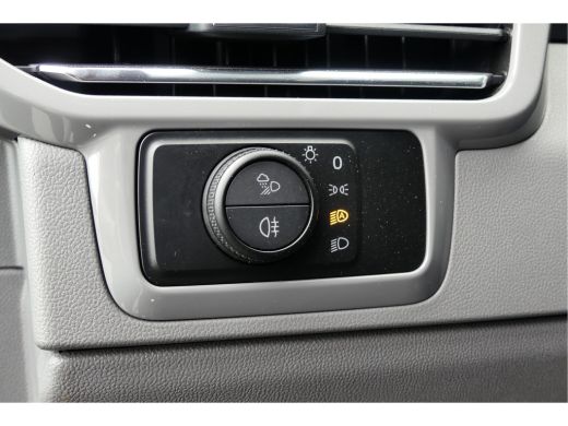 Volkswagen Transporter | Bulli | Black Edition | LED Matrix | DSG | App-Connect | ACC | Climate control | LM velgen 19" | ActivLease financial lease
