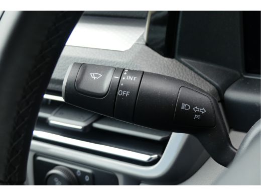 Volkswagen Transporter | Bulli | Black Edition | LED Matrix | DSG | App-Connect | ACC | Climate control | LM velgen 19" | ActivLease financial lease