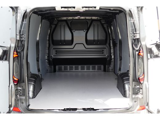 Volkswagen Transporter | Bulli | Black Edition | LED Matrix | DSG | App-Connect | ACC | Climate control | LM velgen 19" | ActivLease financial lease