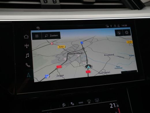 Audi e-tron e-tron 55 quattro 408pk 95 kWh Carplay Camera Headup Display Stoelverwarming ActivLease financial lease