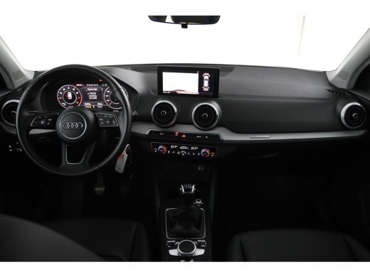 Audi Q2 30 TFSI S Edition S-line, Leer, Climate, ActivLease financial lease