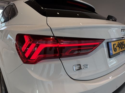 Audi Q3 45 245pk TFSI e S edition | Optiekpakket zwart plus | MMI navigatie plus MMI touch | Cruise contr... ActivLease financial lease