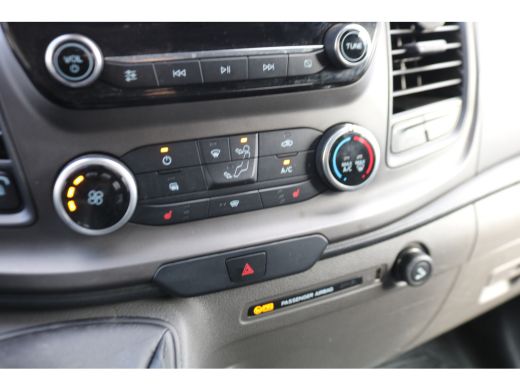Ford Transit Custom 2.0 TDci 130pk L2 H1 Airco 2.8T Trekhaak ActivLease financial lease