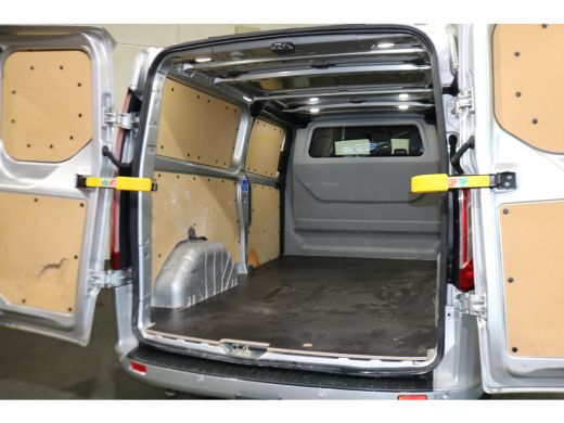 Ford Transit Custom 2.0 TDCI L2 H1 Sport Automaat Airco Navigatie Camera Trekhaak ActivLease financial lease