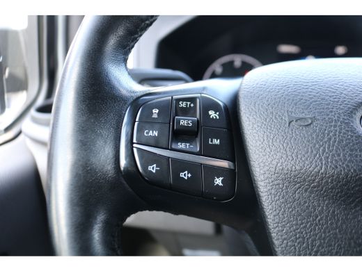 Ford Transit Custom 2.0 TDCI L2 H1 Sport Automaat Airco Navigatie Camera Trekhaak ActivLease financial lease