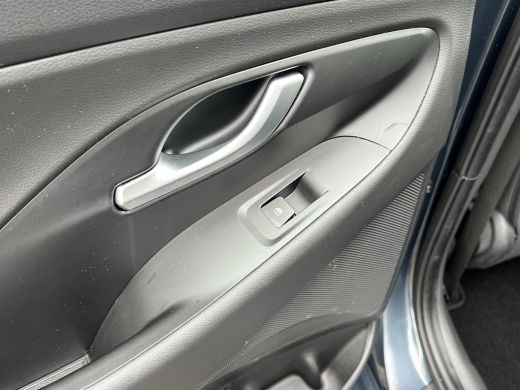 Hyundai i30 Wagon 1.0 T-GDi 120pk MHEV Comfort Smart Achteruitrijcamera | Climate control | Carplay | Cruise ... ActivLease financial lease
