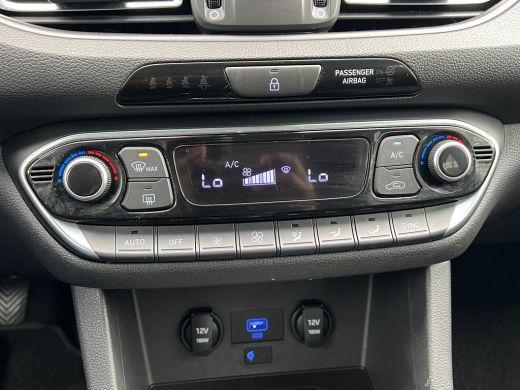 Hyundai i30 Wagon 1.0 T-GDi 120pk MHEV Comfort Smart Achteruitrijcamera | Climate control | Carplay | Cruise ... ActivLease financial lease