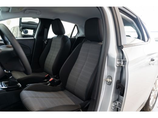 Opel Corsa 1.2 Edition | Parkeersensoren | Apple Carplay & Android Auto | Airco | Cruise Controle | ActivLease financial lease