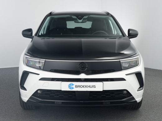 Opel Grandland GSE 1.6 Turbo | 4x4 PHEV AUTOMAAT MET 300PK CLIMATE CONTROL | NAVI | PARKEERSENSOREN + CAMERA | A... ActivLease financial lease