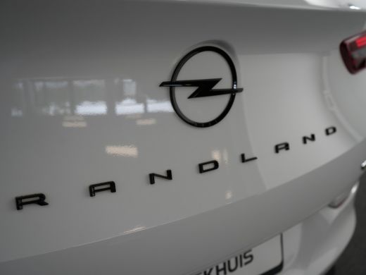 Opel Grandland GSE 1.6 Turbo | 4x4 PHEV AUTOMAAT MET 300PK CLIMATE CONTROL | NAVI | PARKEERSENSOREN + CAMERA | A... ActivLease financial lease