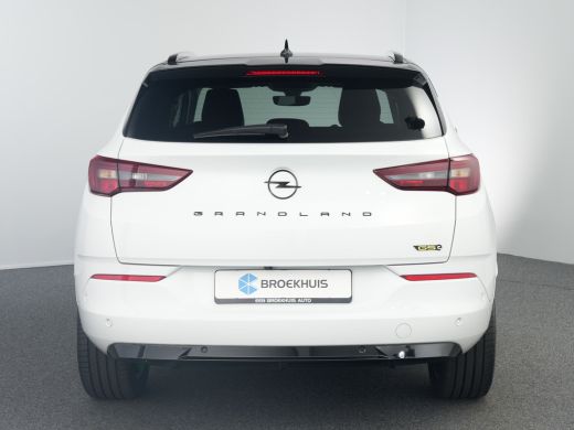 Opel Grandland GSE 1.6 Turbo | 4x4 PHEV AUTOMAAT MET 300PK CLIMATE CONTROL | NAVI | PARKEERSENSOREN + CAMERA | A... ActivLease financial lease