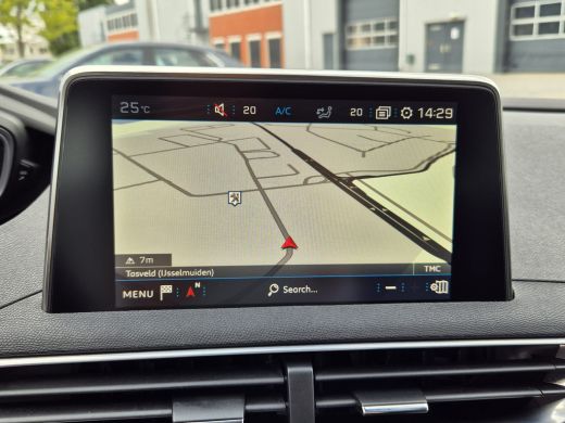Peugeot 3008 1.2 130PK PureTech | Dealer onderhouden | Blue Lease Executive | Trekhaak | Connected services | ... ActivLease financial lease