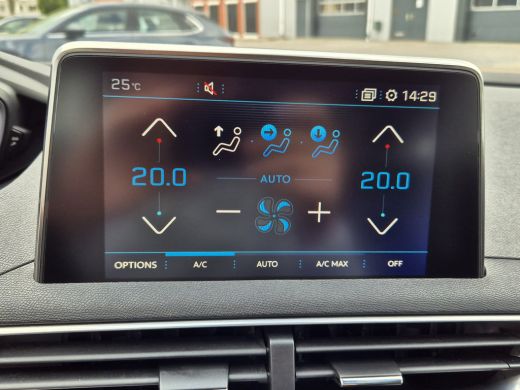 Peugeot 3008 1.2 130PK PureTech | Dealer onderhouden | Blue Lease Executive | Trekhaak | Connected services | ... ActivLease financial lease