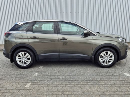 Peugeot 3008 1.2 130PK PureTech | Dealer onderhouden | Blue Lease Executive | Trekhaak | Connected services | ... ActivLease financial lease