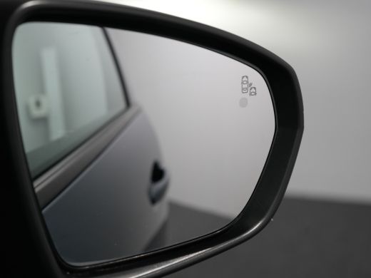 Peugeot 3008 1.2 PureTech Allure Avantage | Achteruitrijcamera | Bluetooth telefoonvoorbereiding | Brake Assis... ActivLease financial lease