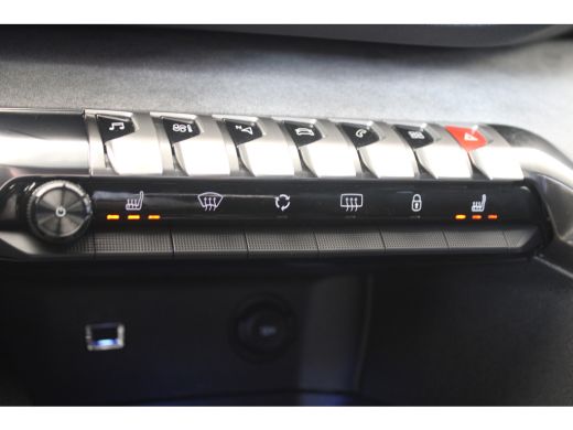 Peugeot 5008 1.2 Turbo 130-PK EAT8 AUTOMAAT GT BLACKPACK CAMERA | NAVI | ADAPTIVE CRUISE CONTROL | STOELVERWAR... ActivLease financial lease