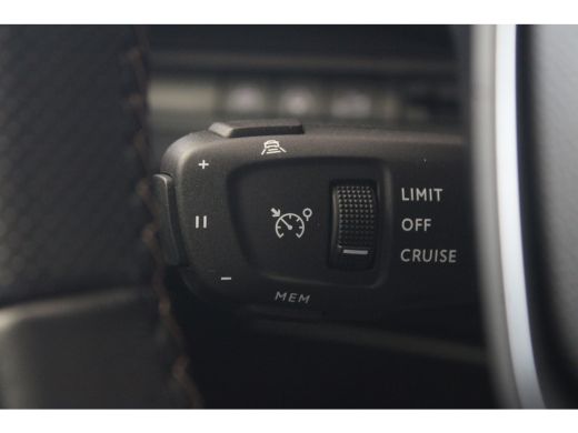 Peugeot 5008 1.2 Turbo 130-PK EAT8 AUTOMAAT GT BLACKPACK CAMERA | NAVI | ADAPTIVE CRUISE CONTROL | STOELVERWAR... ActivLease financial lease