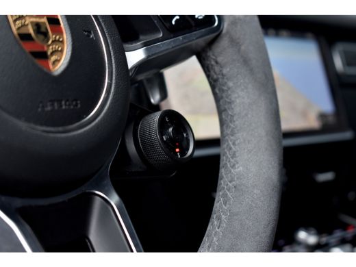 Porsche Cayenne 3.0 E-Hybrid 462pk Lightweight Package | Carbon Exterieur | Carbon Dak | 22'' GT Design Wielen | ... ActivLease financial lease
