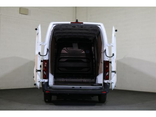 Renault Master E-Tech T35 L3H2 Advance long range 87 kWh ActivLease financial lease