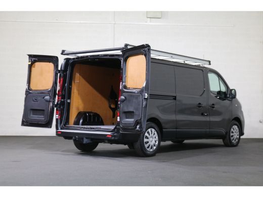 Renault Trafic 2.0 dCi 145pk L2 H1 Airco Imperiaal Trekhaak ActivLease financial lease